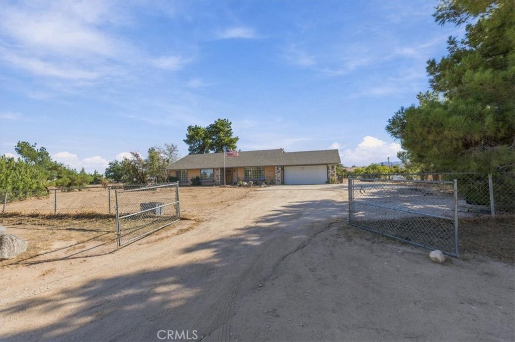 6433 Sunnyslope Road Property Photo 39