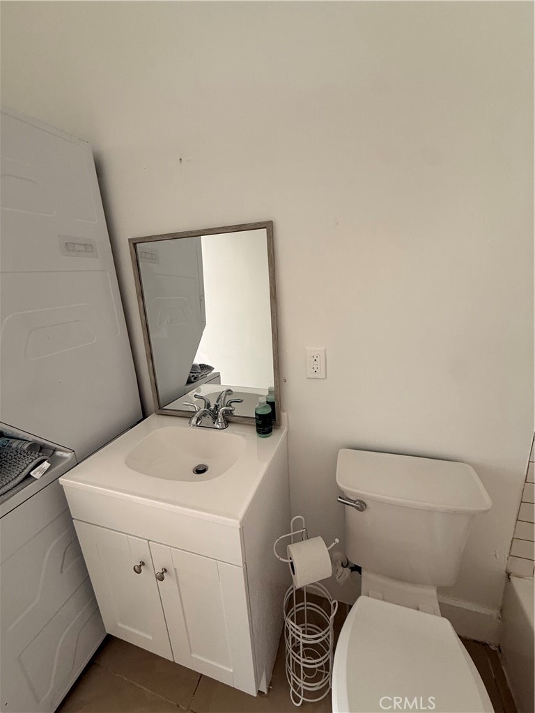 5509 Crebs Avenue Property Photo 8