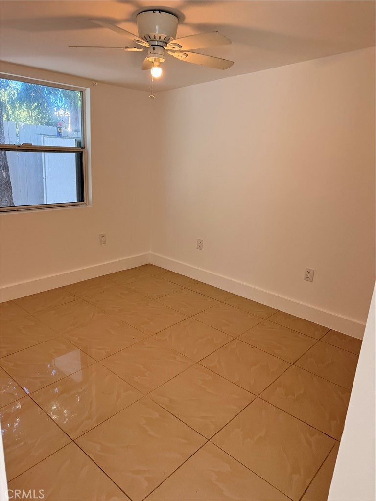 5509 Crebs Avenue Property Photo 11