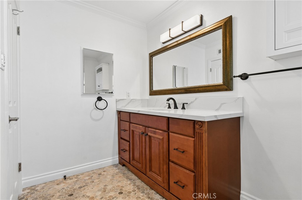 6440 Hanna Avenue Property Photo 18