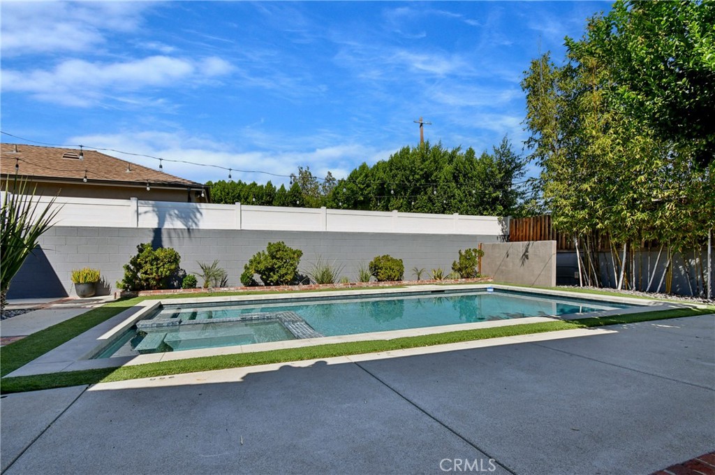 6440 Hanna Avenue Property Photo 32