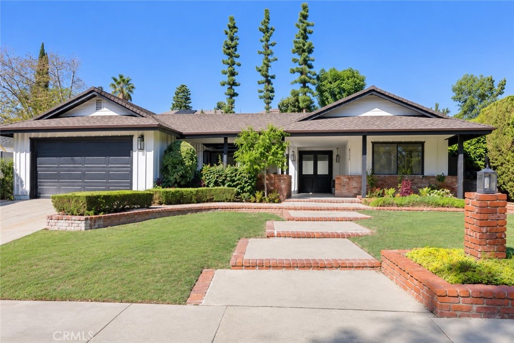 4139 Magna Carta Property Photo 1