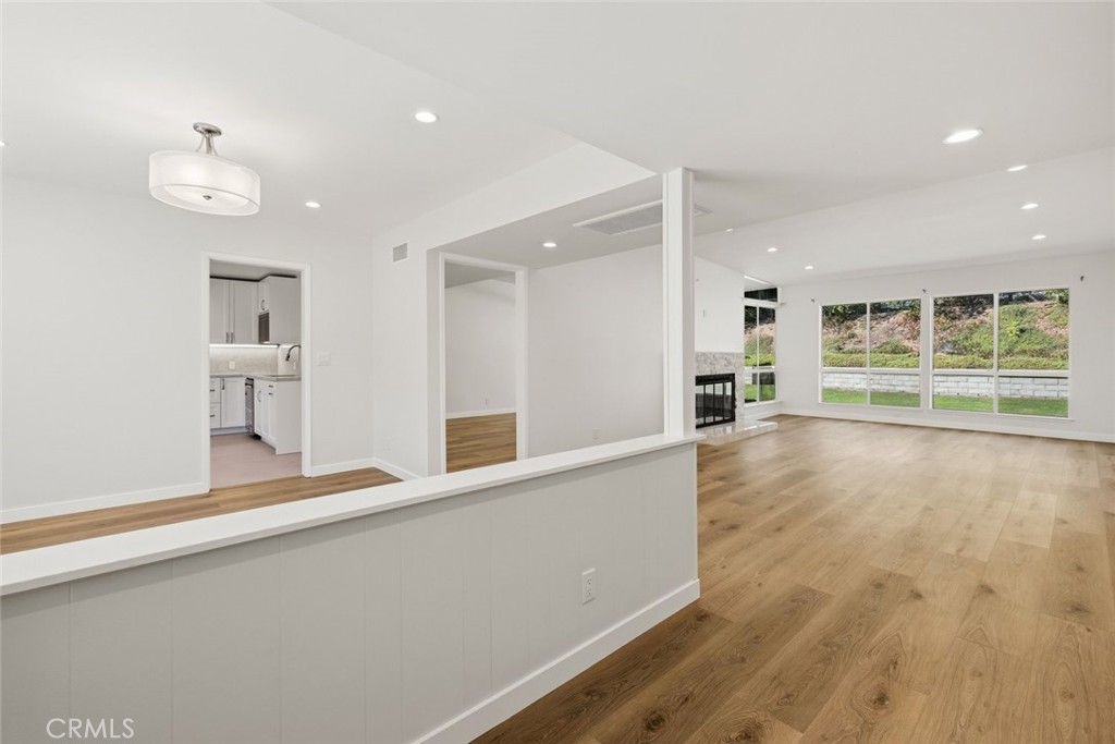 4139 Magna Carta Property Photo 4