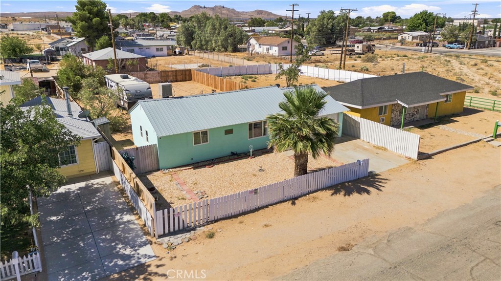 27048 Cote Property Photo 9