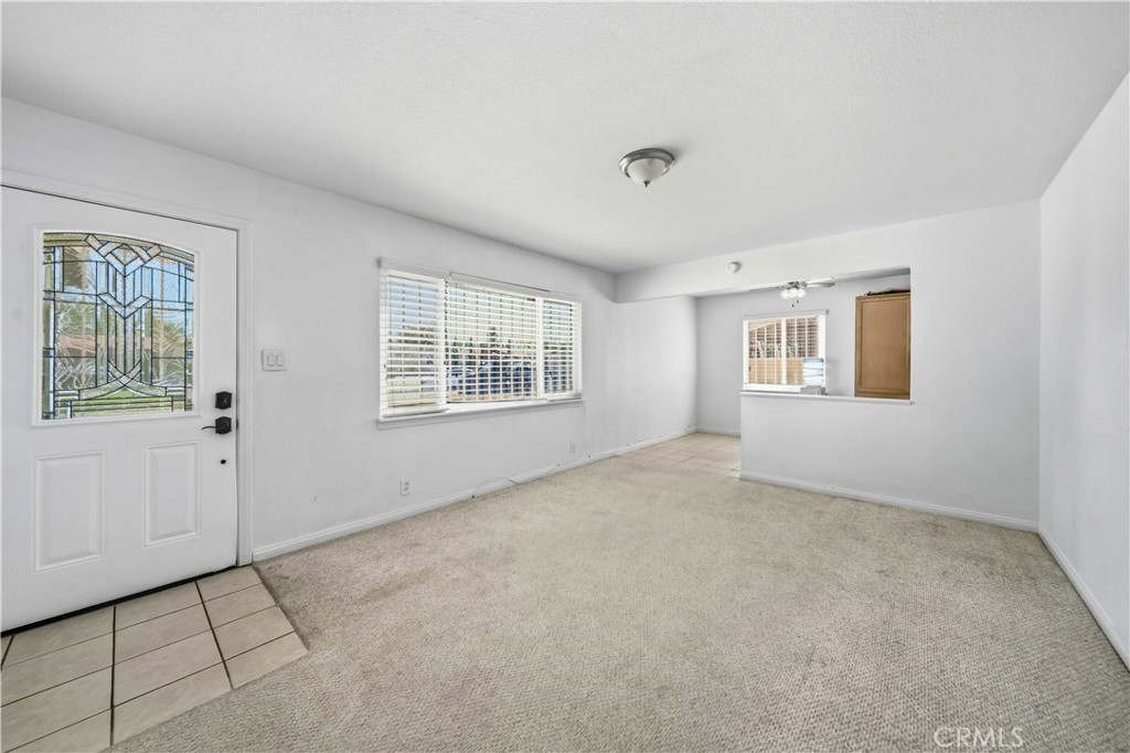 44745 6th E Property Photo 6