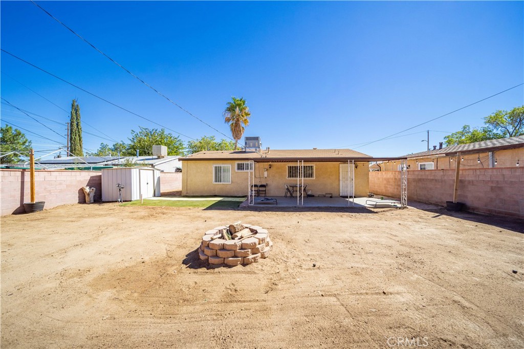 44745 6th E Property Photo 23