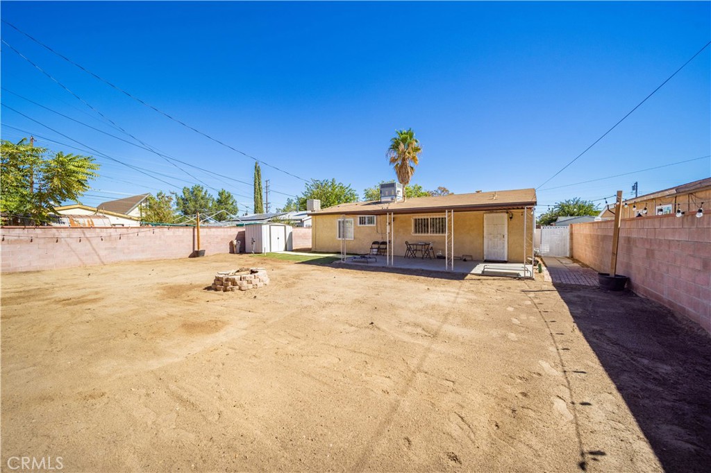 44745 6th E Property Photo 25