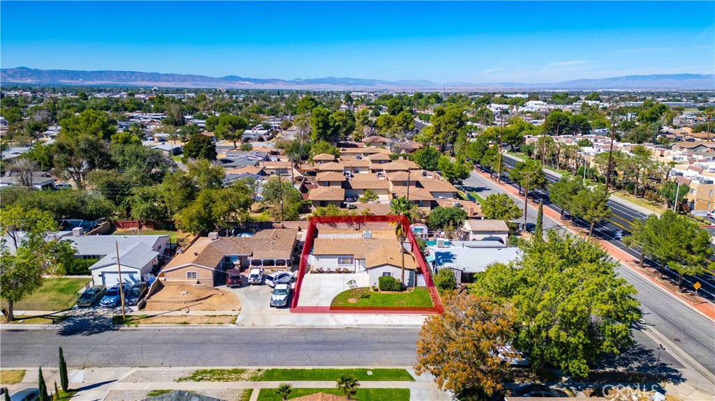 44745 6th E Property Photo 28