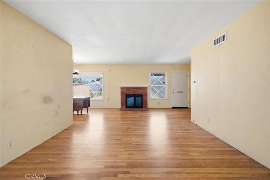 7321 Leescott Avenue Property Photo 6