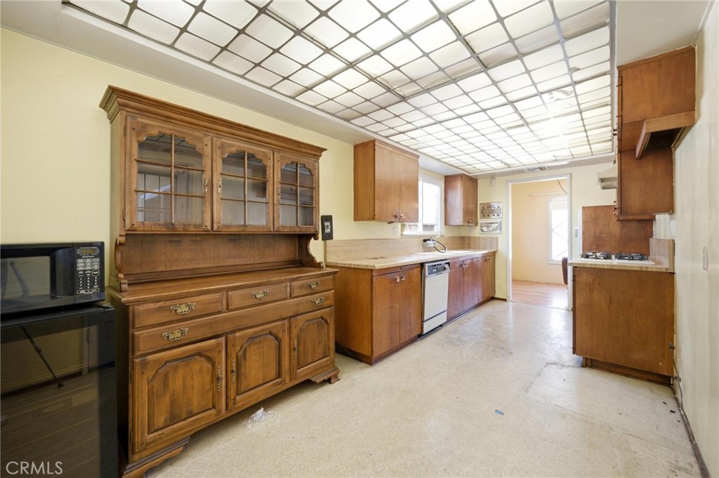 7321 Leescott Avenue Property Photo 13