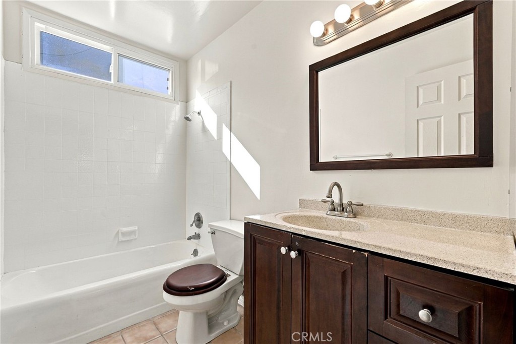 24107 Highlander Property Photo 18