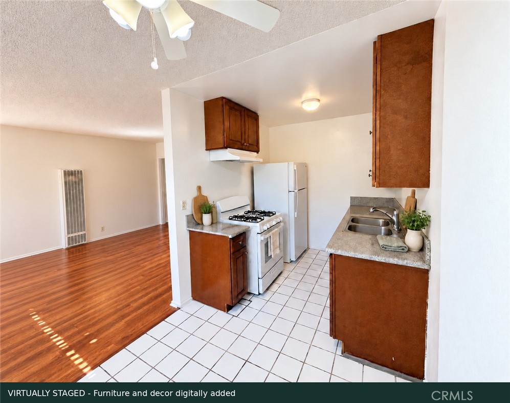 1808 10th Street E Property Photo 8