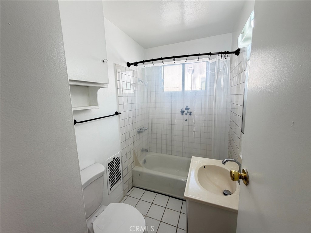 1808 10th Street E Property Photo 16