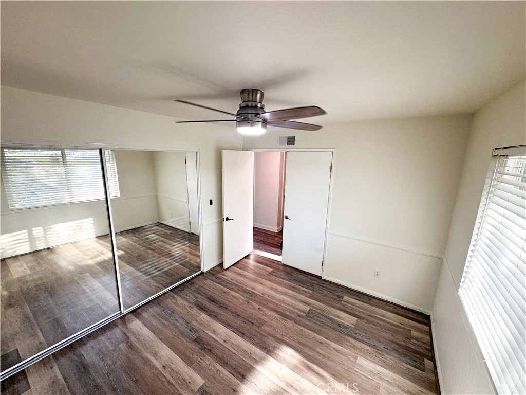 9952 Independence Avenue Property Photo 15