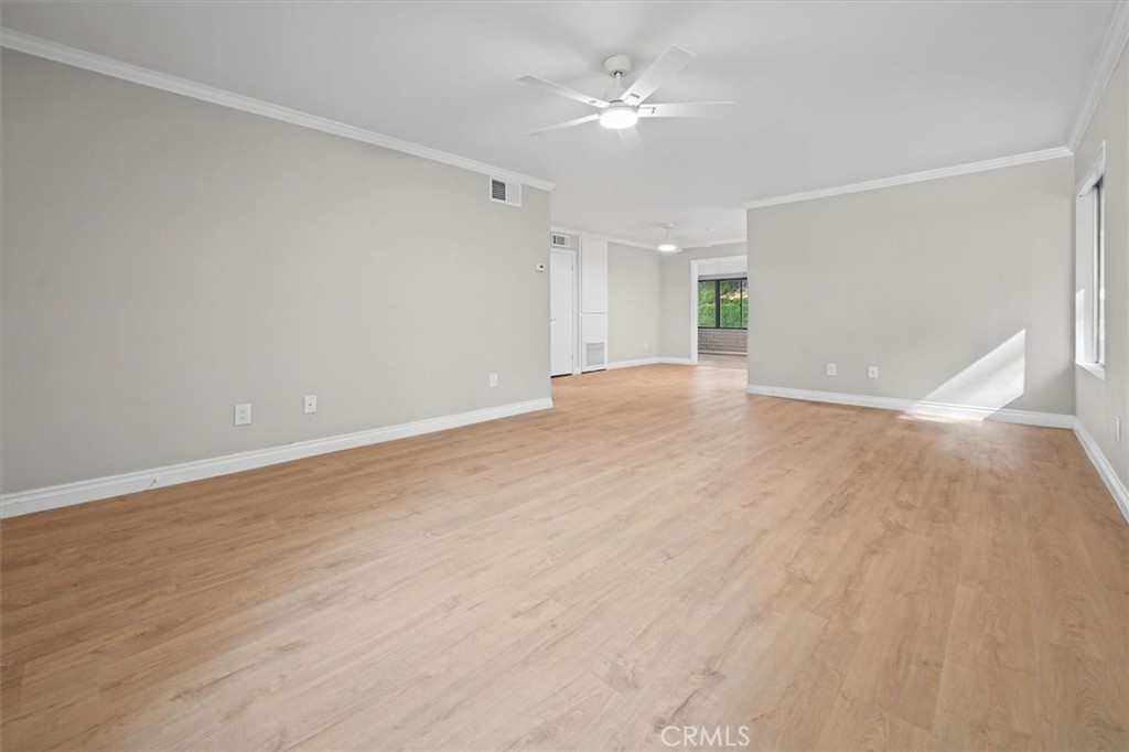 26331 Oakspur Drive C Property Photo 3