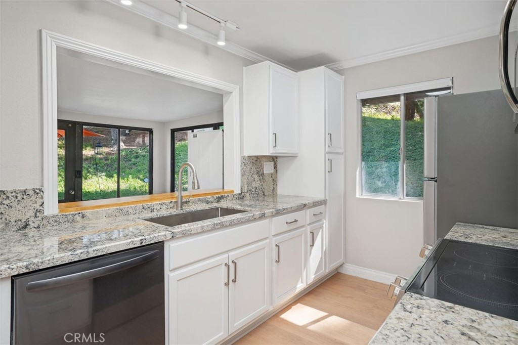 26331 Oakspur Drive C Property Photo 6