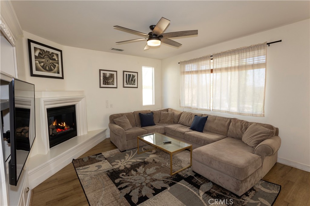 27604 Redwood Way Property Photo 13
