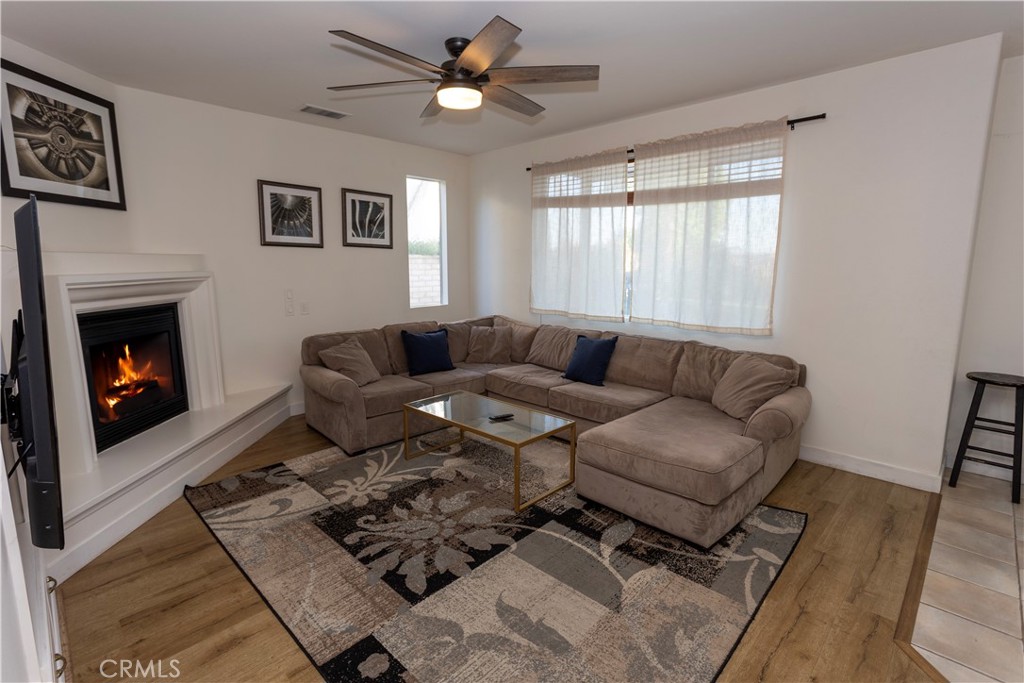 27604 Redwood Way Property Photo 14