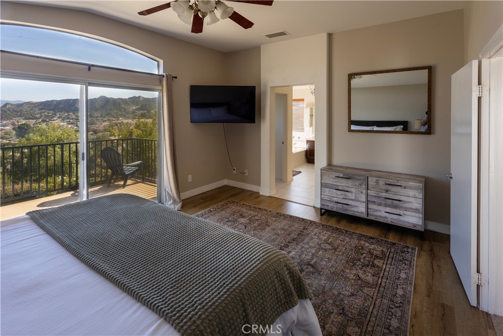 27604 Redwood Way Property Photo 27