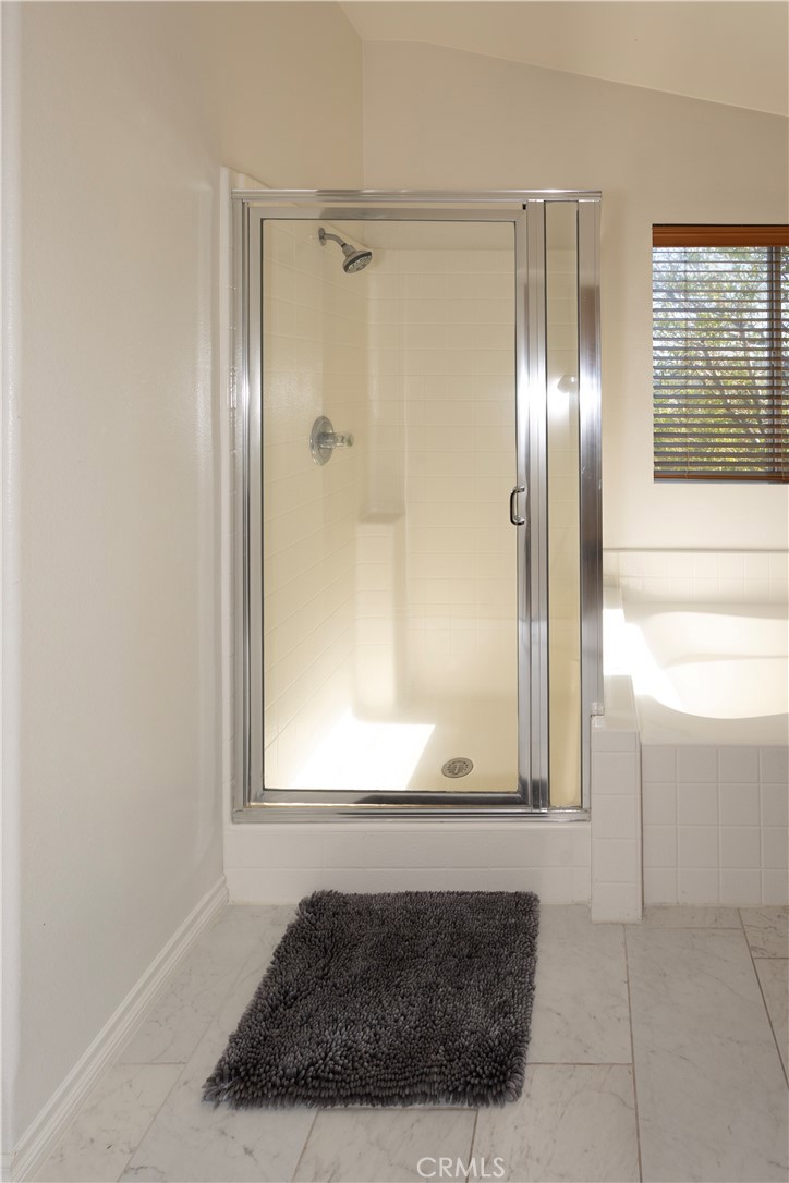 27604 Redwood Way Property Photo 30