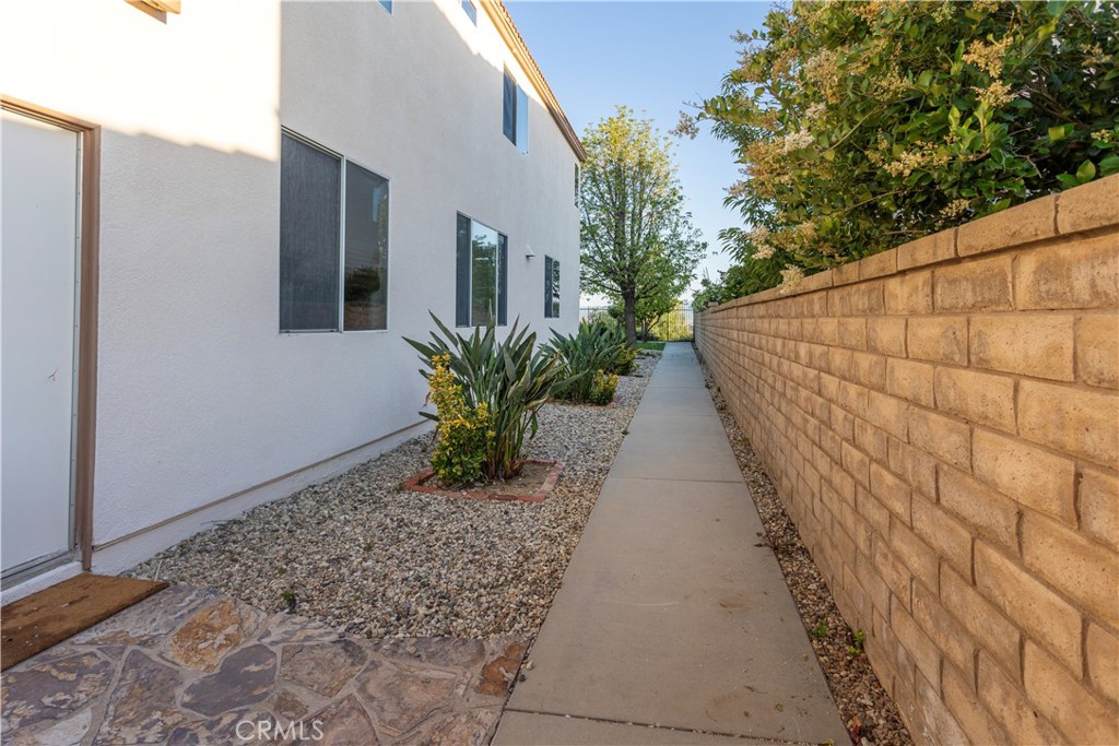 27604 Redwood Way Property Photo 45