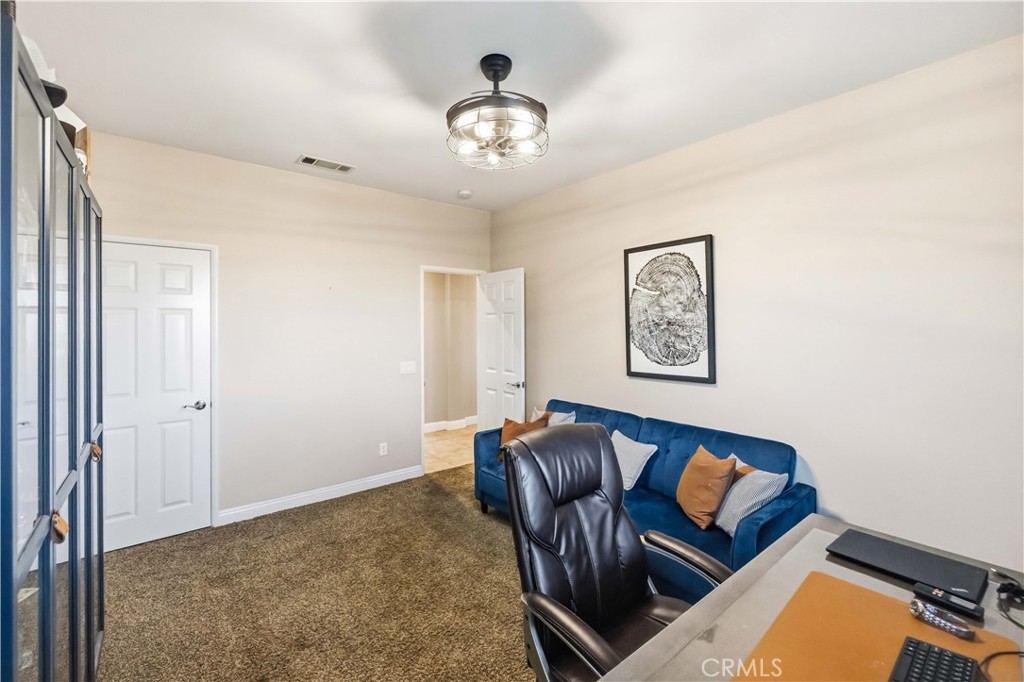 43337 62nd Street W Property Photo 21