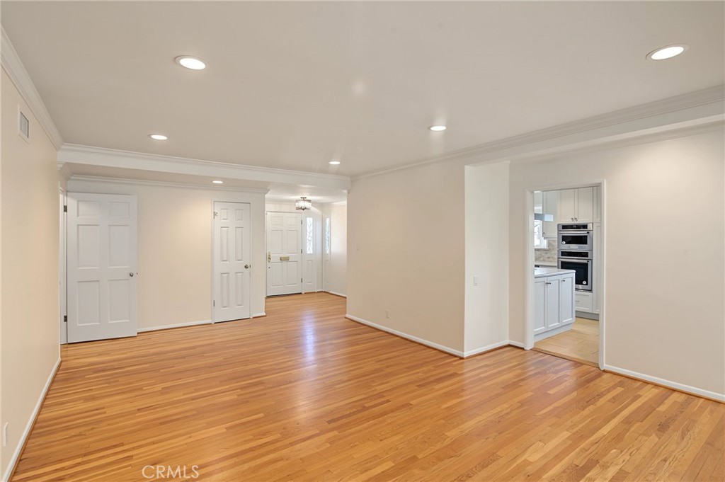 18220 Clark Street Property Photo 5
