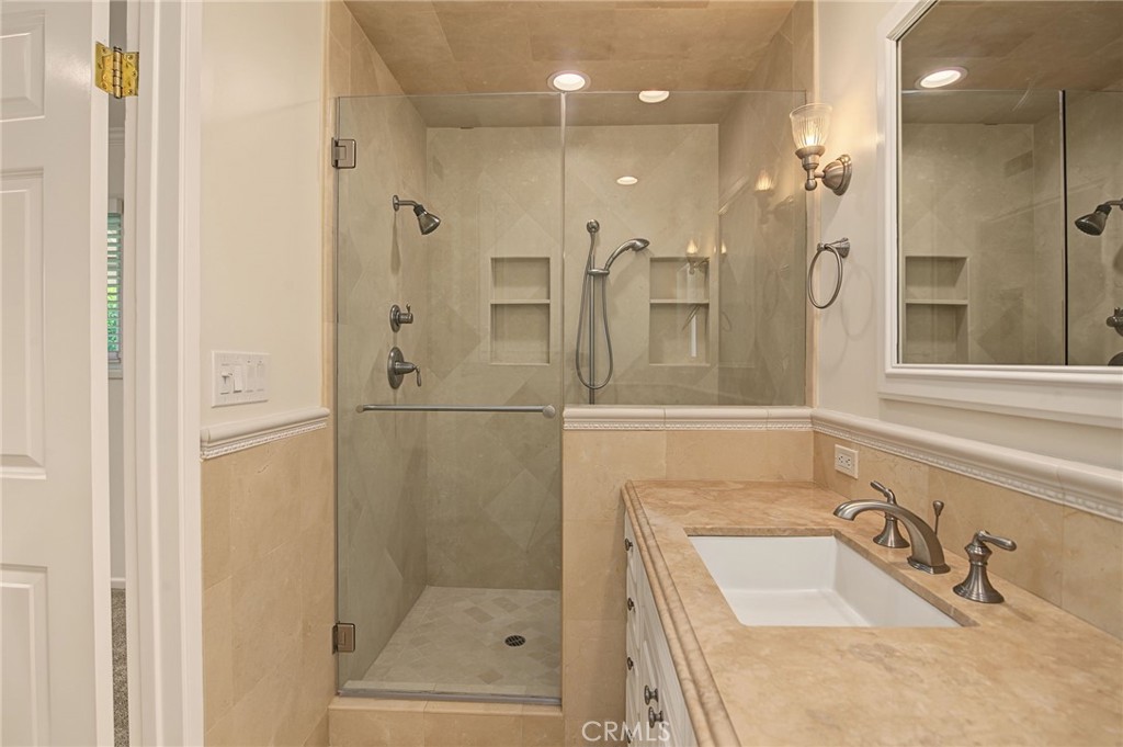 18220 Clark Street Property Photo 25