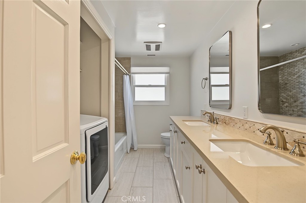 18220 Clark Street Property Photo 32