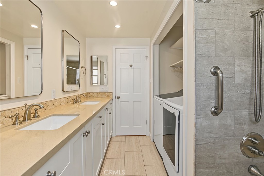 18220 Clark Street Property Photo 33