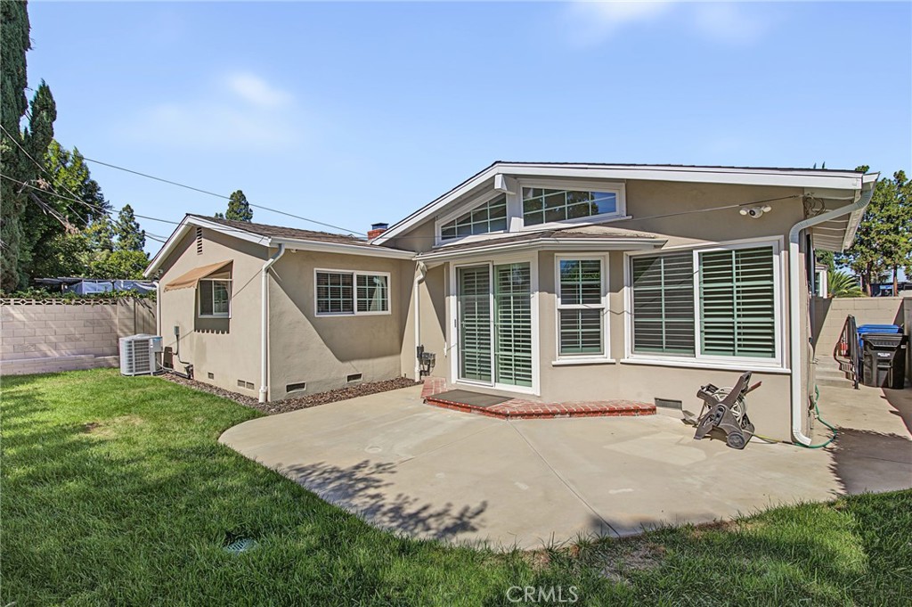 18220 Clark Street Property Photo 34