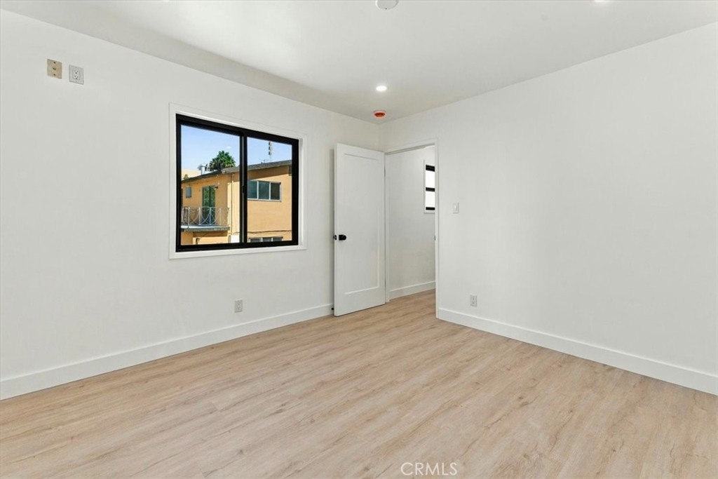 1427 N Bronson Ave Property Photo 21