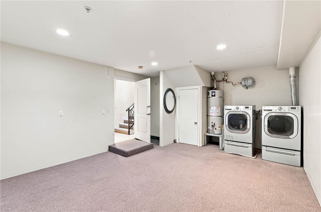 13629 Wyandotte 118 Property Photo 18