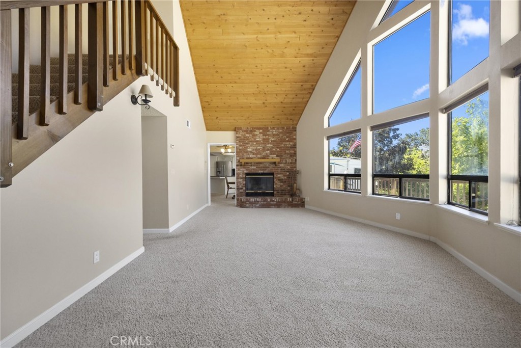 30341 Pinedale Property Photo 12