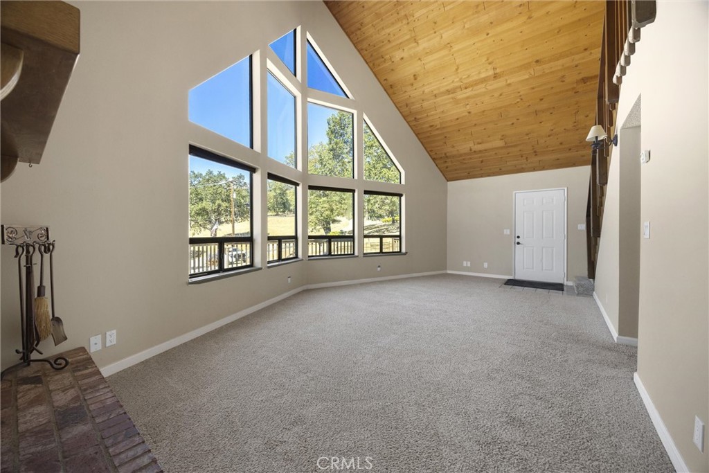 30341 Pinedale Property Photo 14