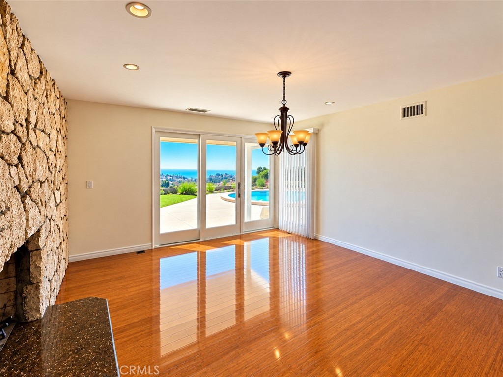 1156 Las Pulgas Property Photo 10