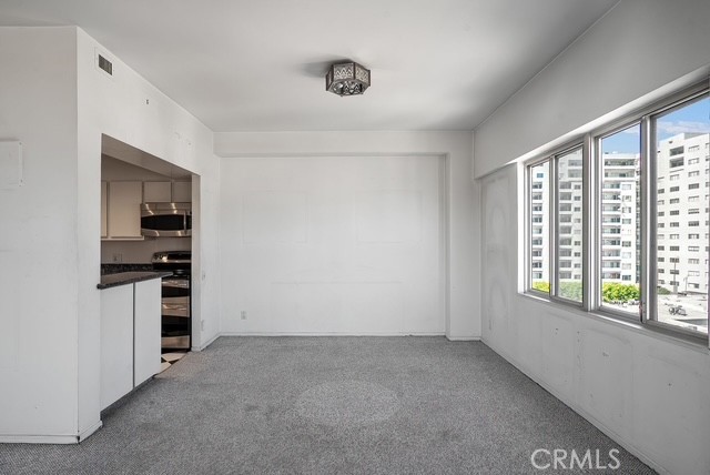 7135 Hollywood 1010 Property Photo 8