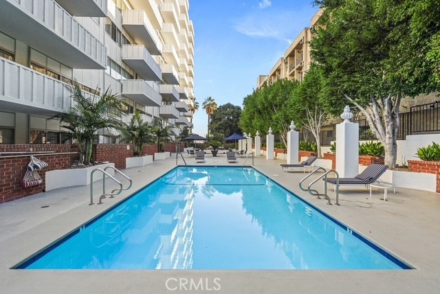 7135 Hollywood 1010 Property Photo 14