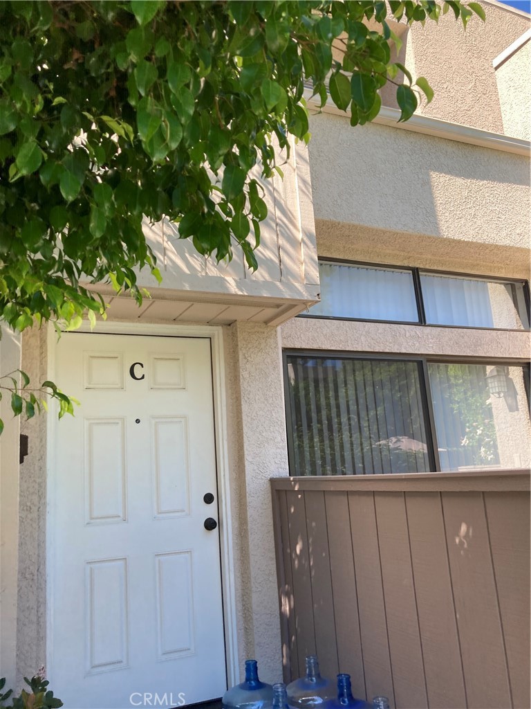 15221 Magnolia C Property Photo 1