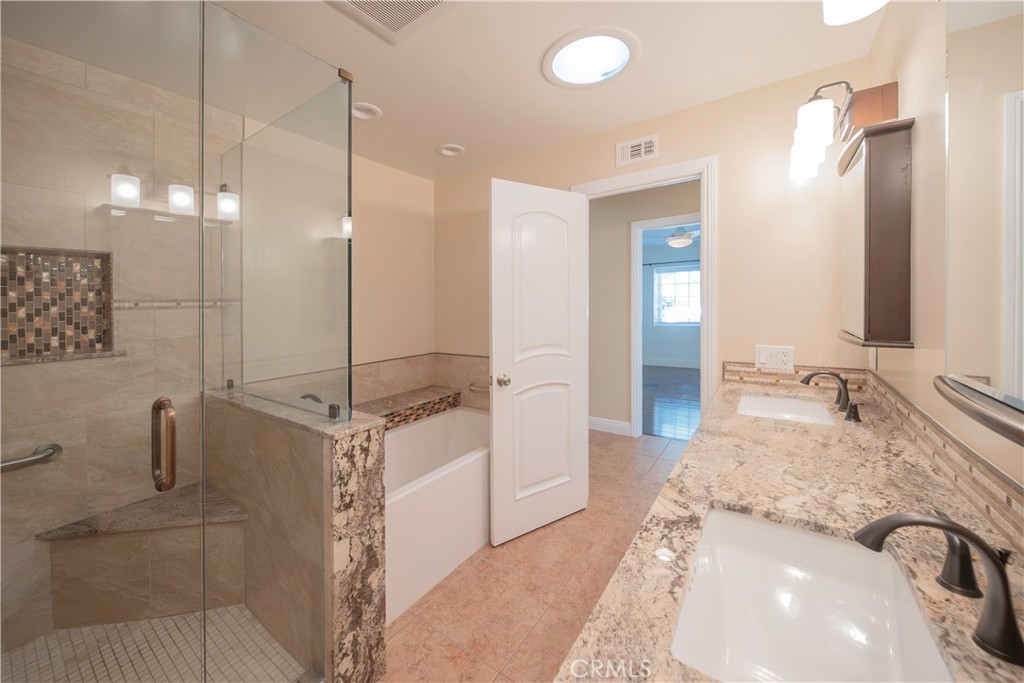 4159 Churchill Property Photo 11