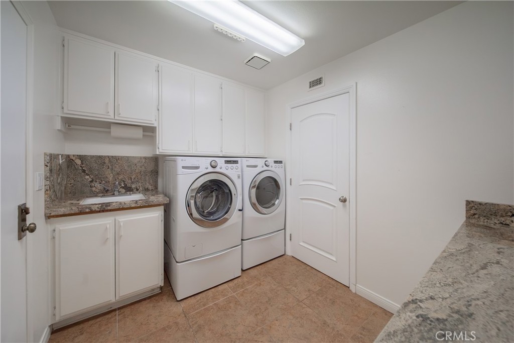 4159 Churchill Property Photo 12