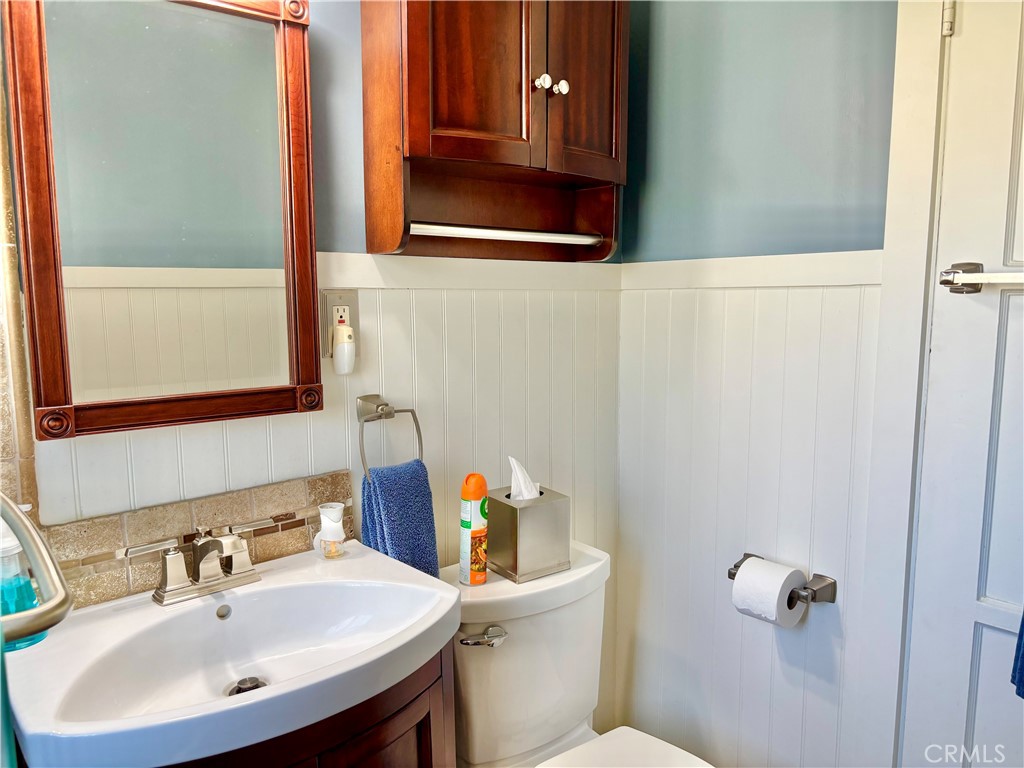 8101 Jellico Avenue Property Photo 37