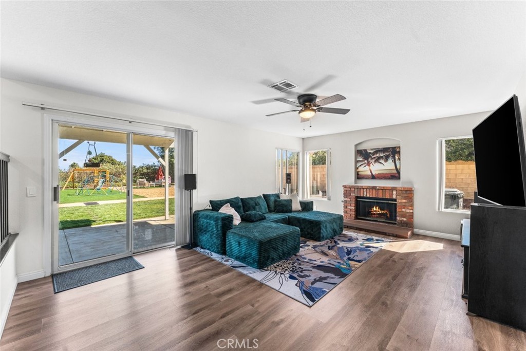 40824 Cobblestone Court Property Photo 7