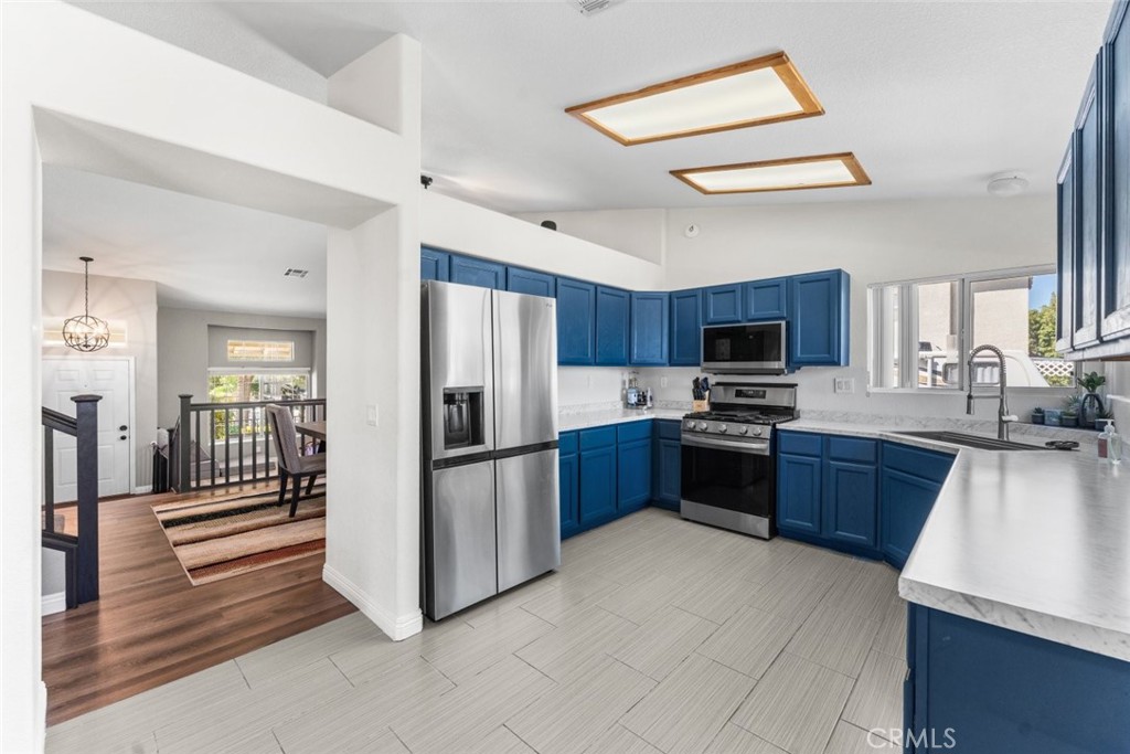 40824 Cobblestone Court Property Photo 11