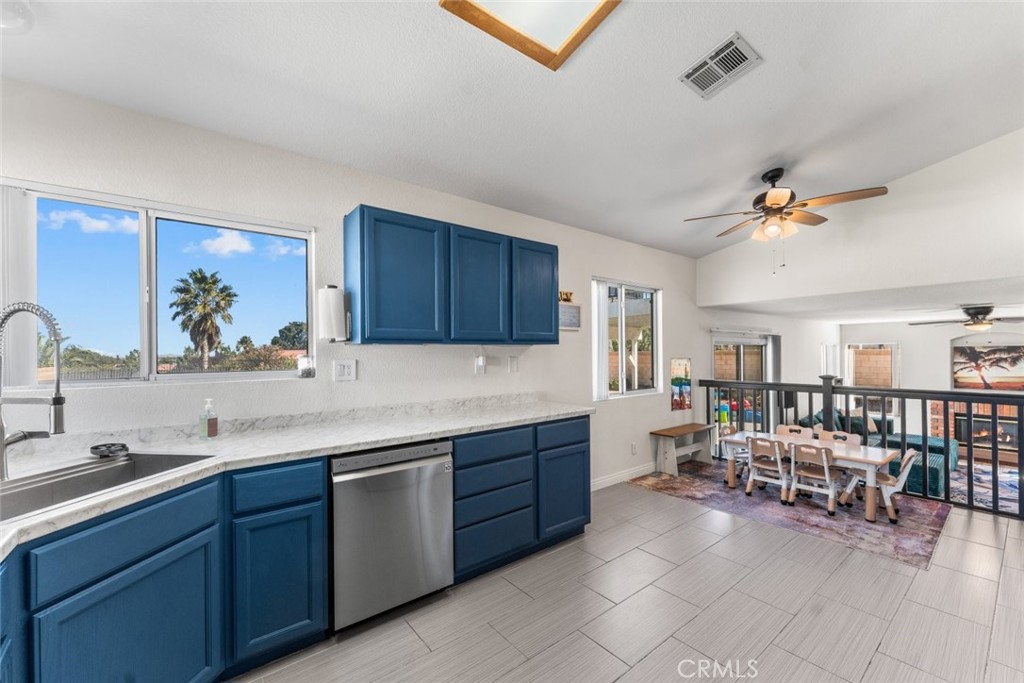 40824 Cobblestone Court Property Photo 14
