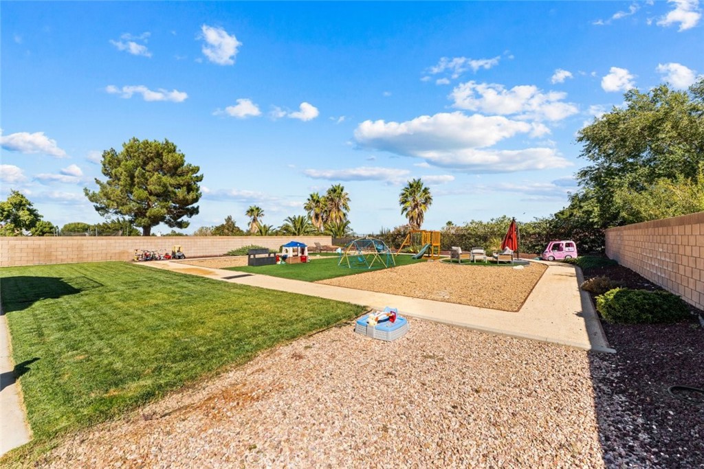 40824 Cobblestone Court Property Photo 42