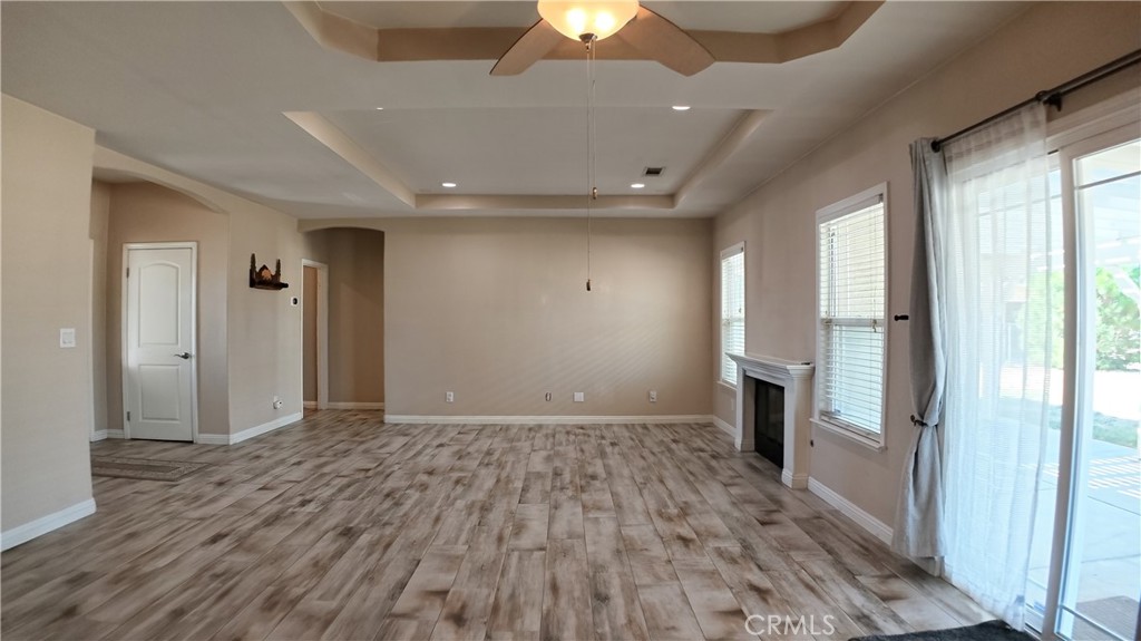 49945 80th W Property Photo 4