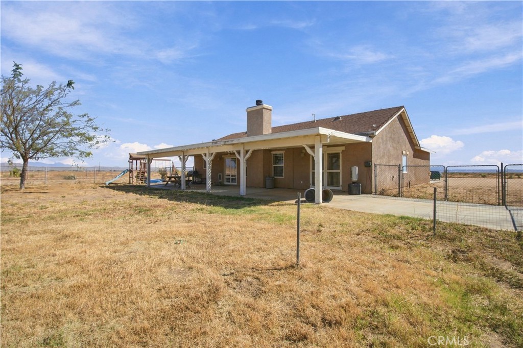 49945 80th W Property Photo 30