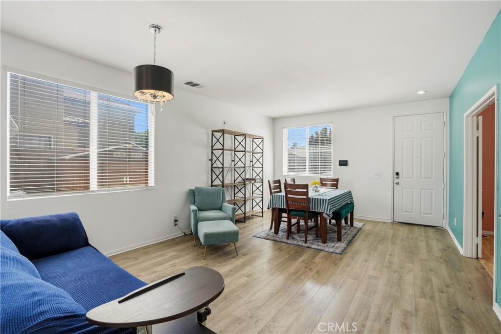 1325 W Avenue H6 Property Photo 6