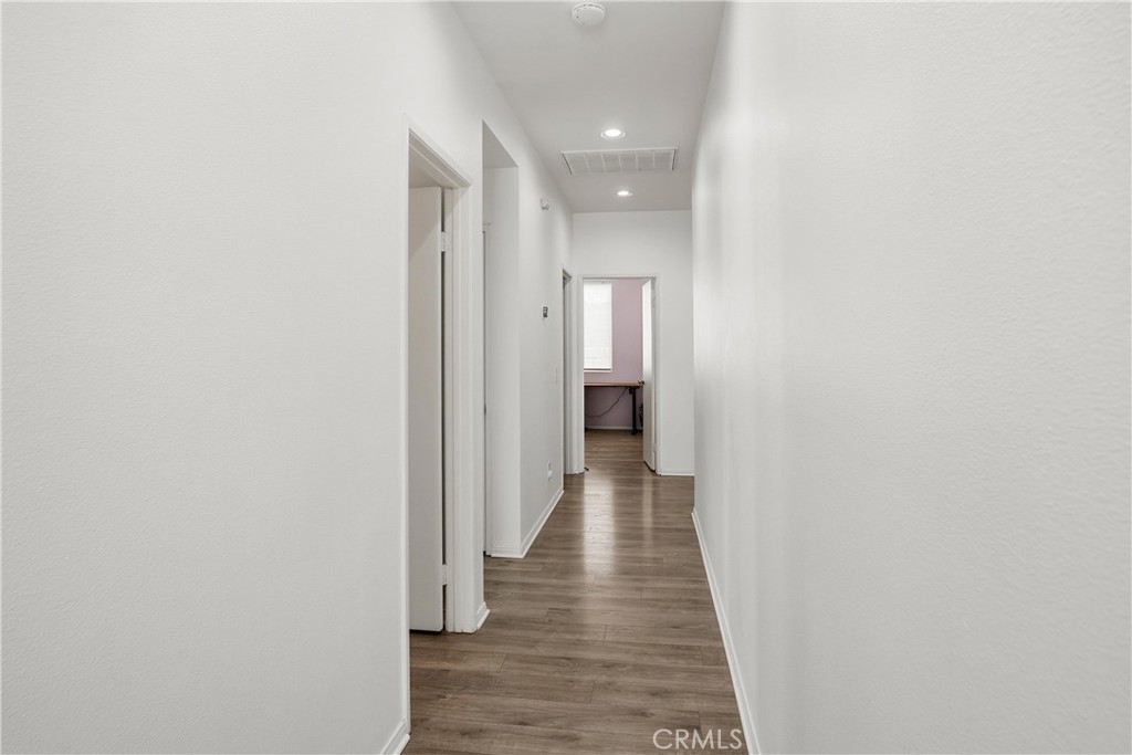 1325 W Avenue H6 Property Photo 16